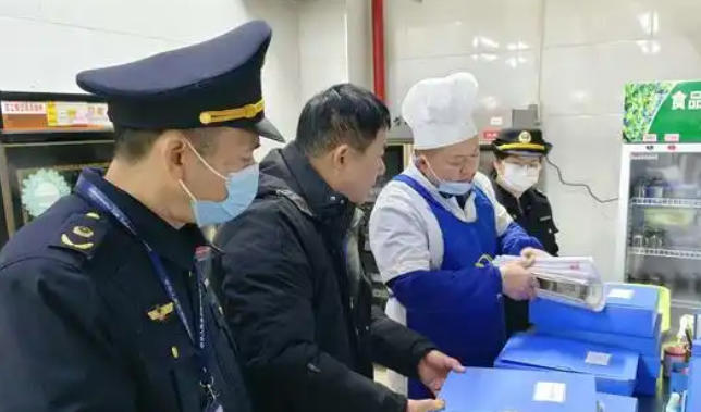 九	龙坡区食品安全员证书从哪里查询真伪？